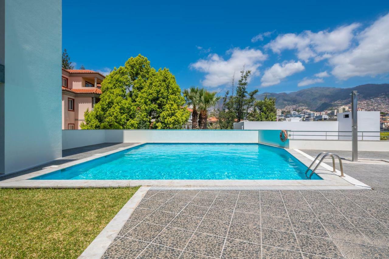 Miramar Apartment With Pool By Hr Madeira Funchal  Zewnętrze zdjęcie